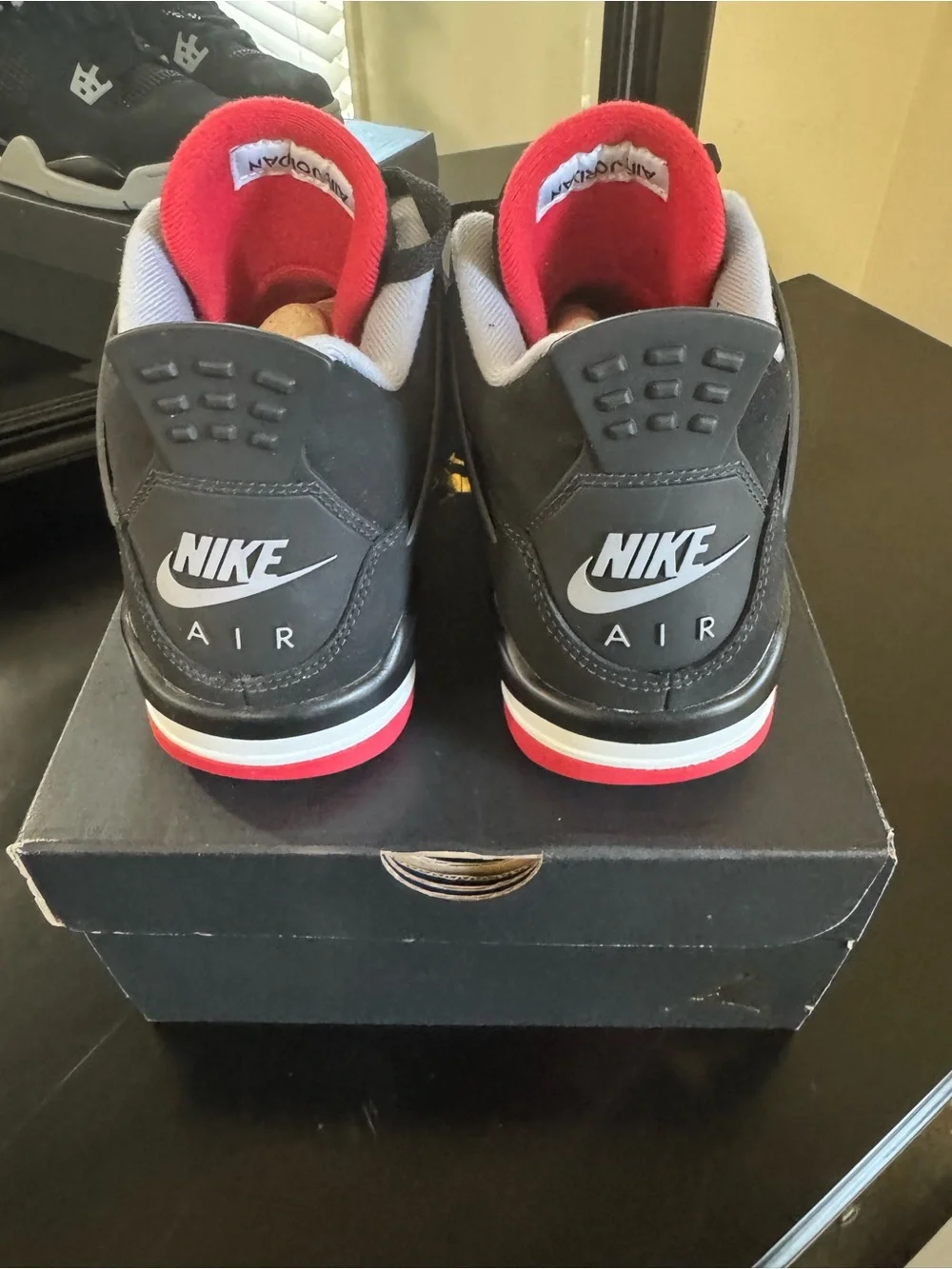 Jordan authentic retro